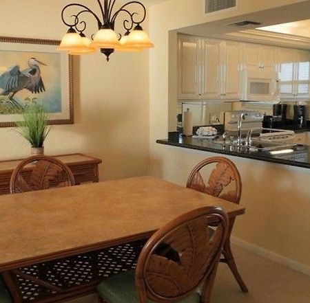 Charter Club Of Marco Beach Marco Island Esterno foto